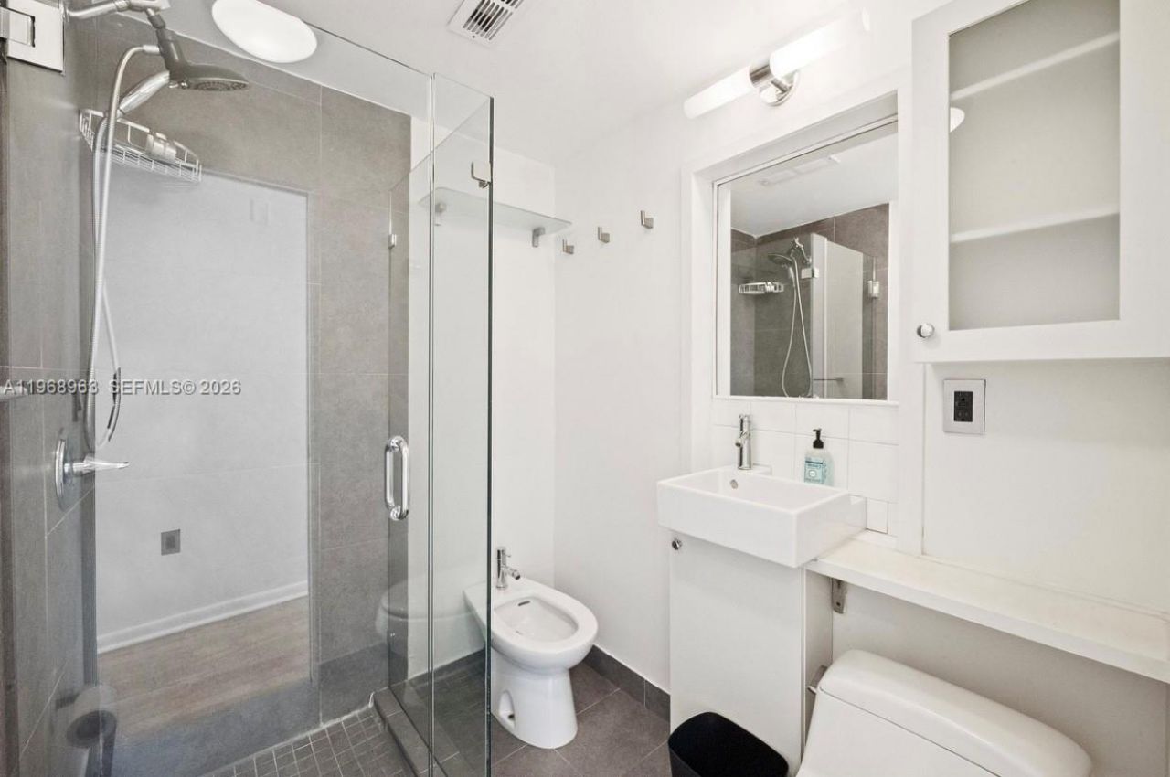 605 Euclid Ave, Unit Apt 204, Miami Beach, FL 33139 Photo