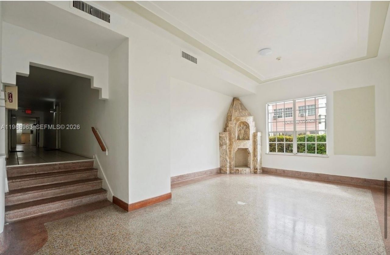 605 Euclid Ave, Unit Apt 204, Miami Beach, FL 33139 Photo