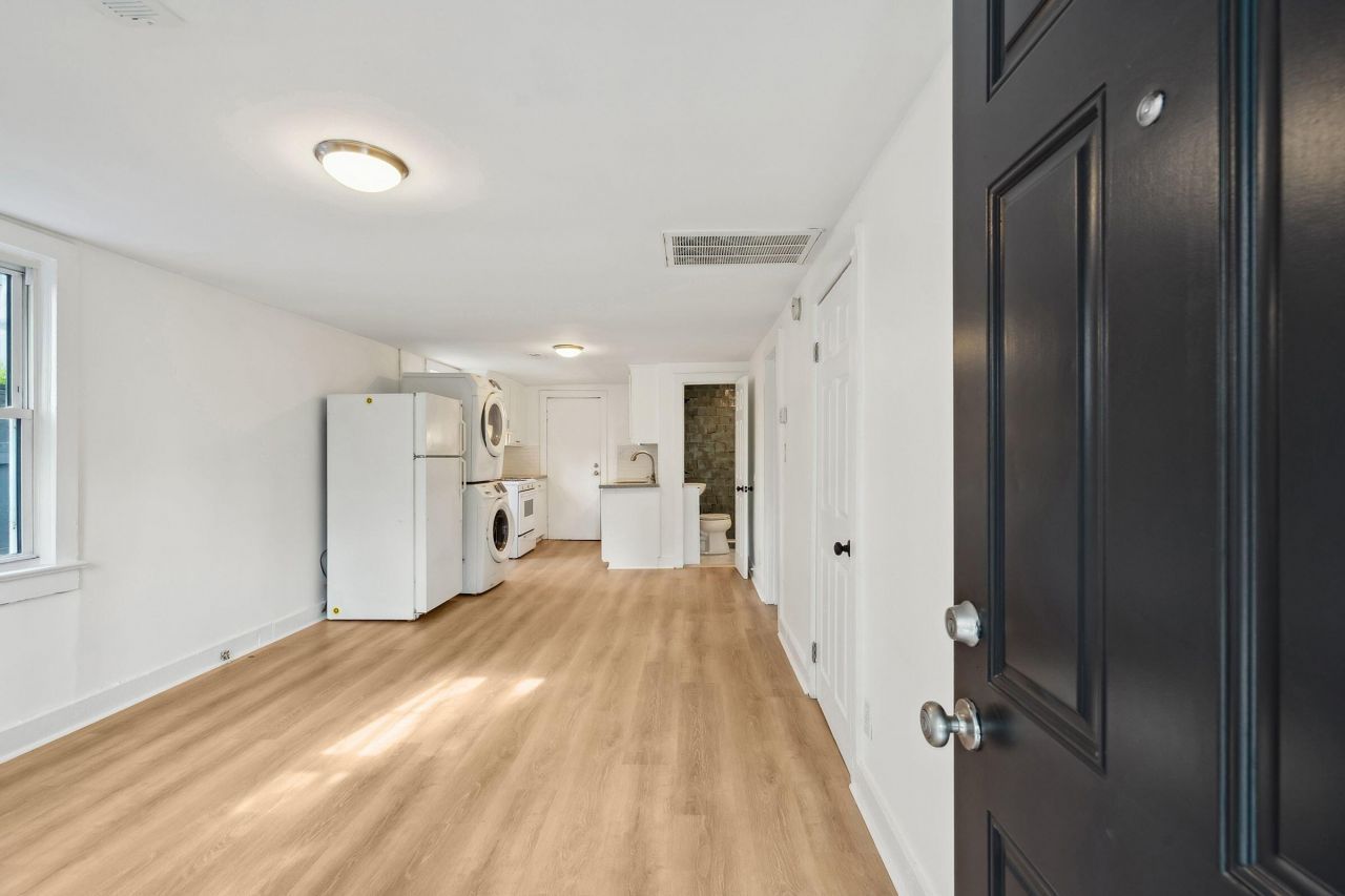 13-15 Norman Street Photo 6