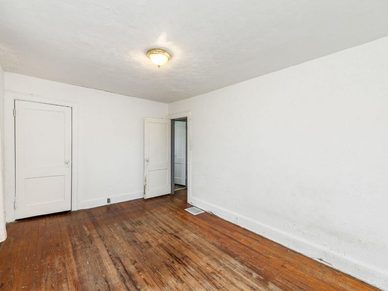 3511 Evanston Avenue, Cincinnati, OH 45207 Photo 12