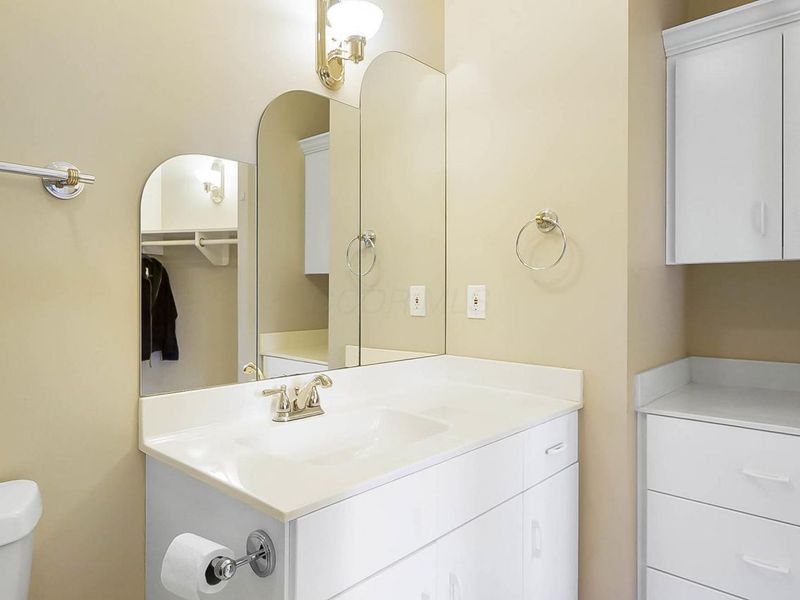 5119 Reserve Drive, Dublin, OH 43017 Photo 32