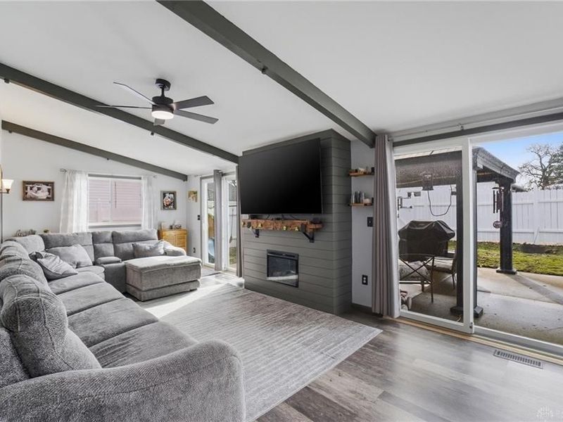 135 N Main Street, Mechanicsburg, OH 43044 Photo 11