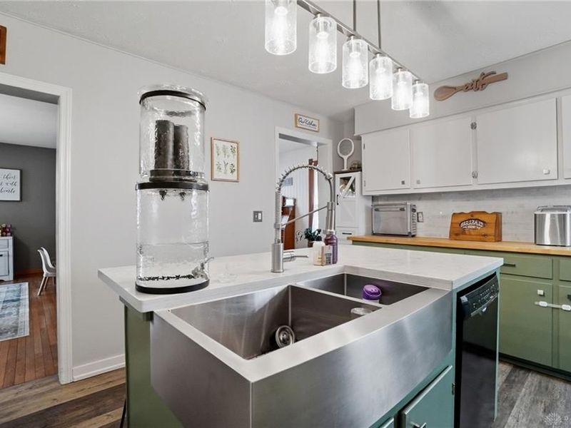 135 N Main Street, Mechanicsburg, OH 43044 Photo 21