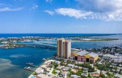 2650 Lake Shore Drive, Unit 401, Riviera Beach, FL 33404 Photo