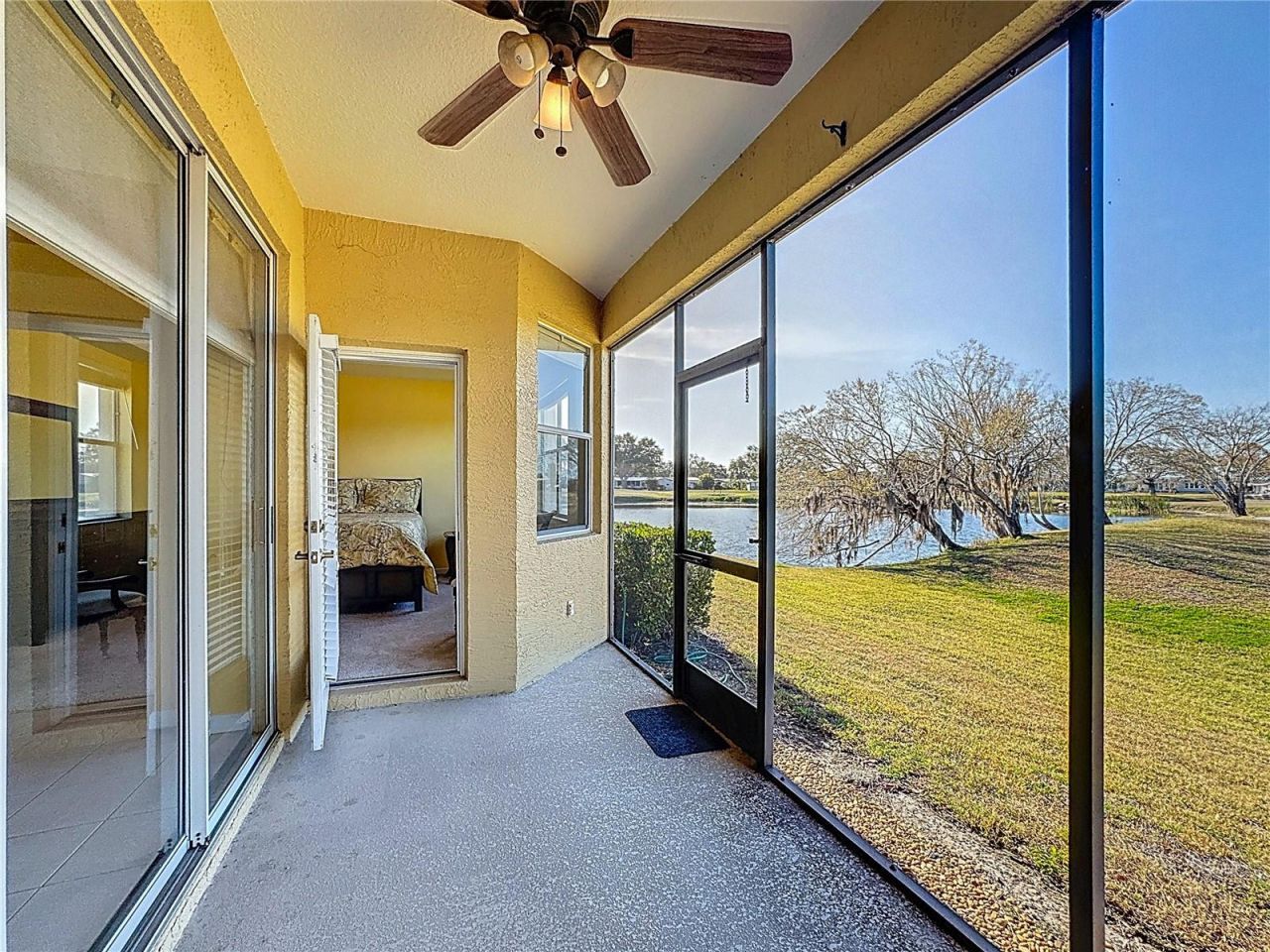 5609 Spanish Point Court, Palmetto, FL 34221 Photo