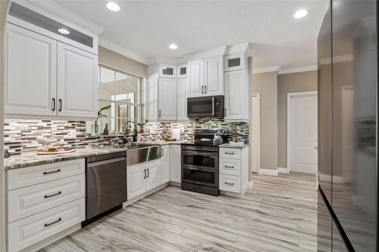 1545 Covered Bridge Drive, Deland, FL 32724 Photo