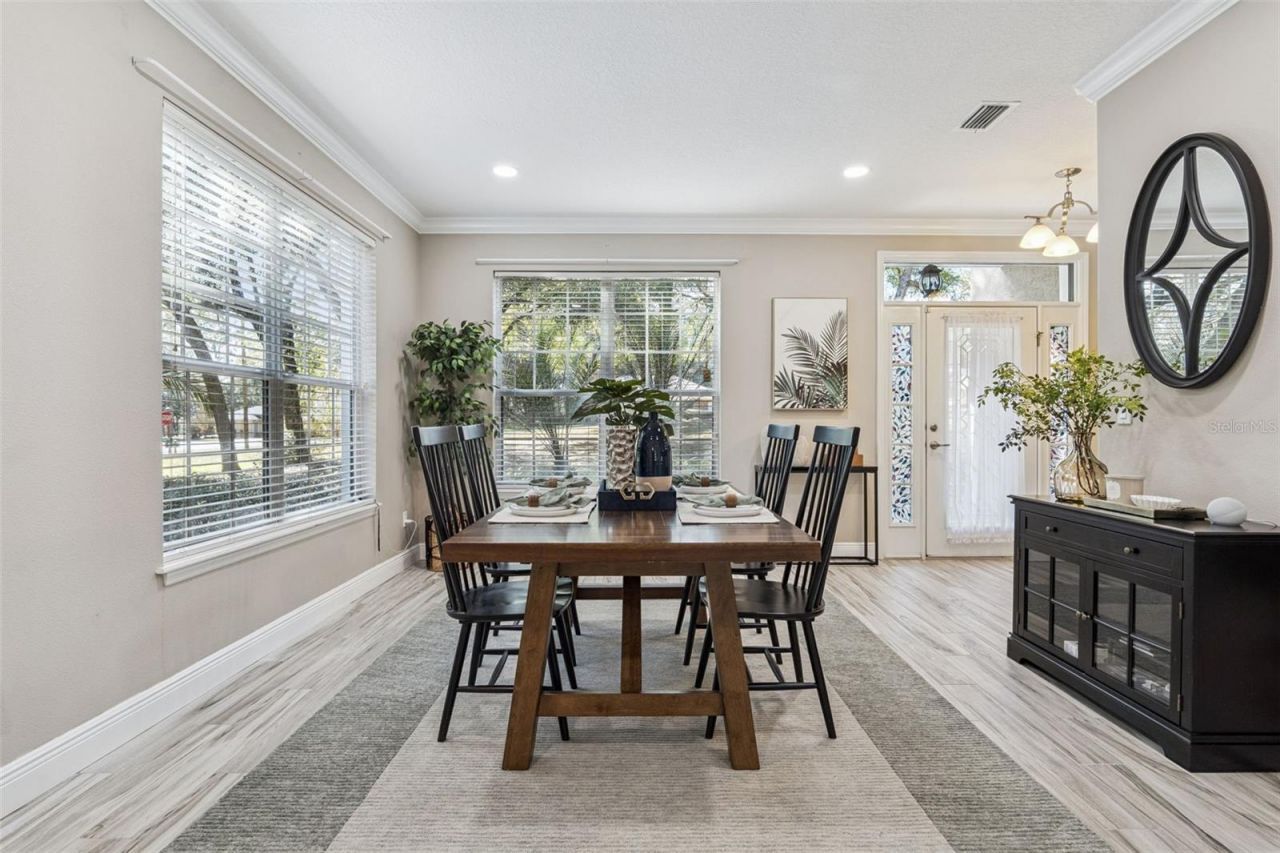 1545 Covered Bridge Drive, Deland, FL 32724 Photo