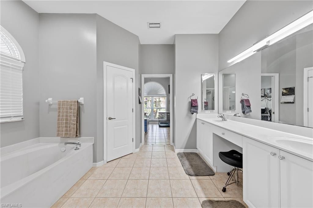 21511 Belhaven Way , Estero, FL 33928 Photo