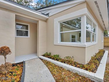 6155 TEMPLE Road, Jacksonville, FL 32217