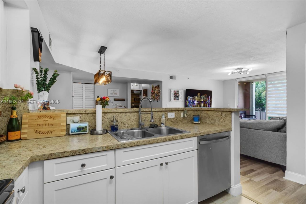 12178 Saint Andrews Pl, Unit 205, Miramar, FL 33025 Photo