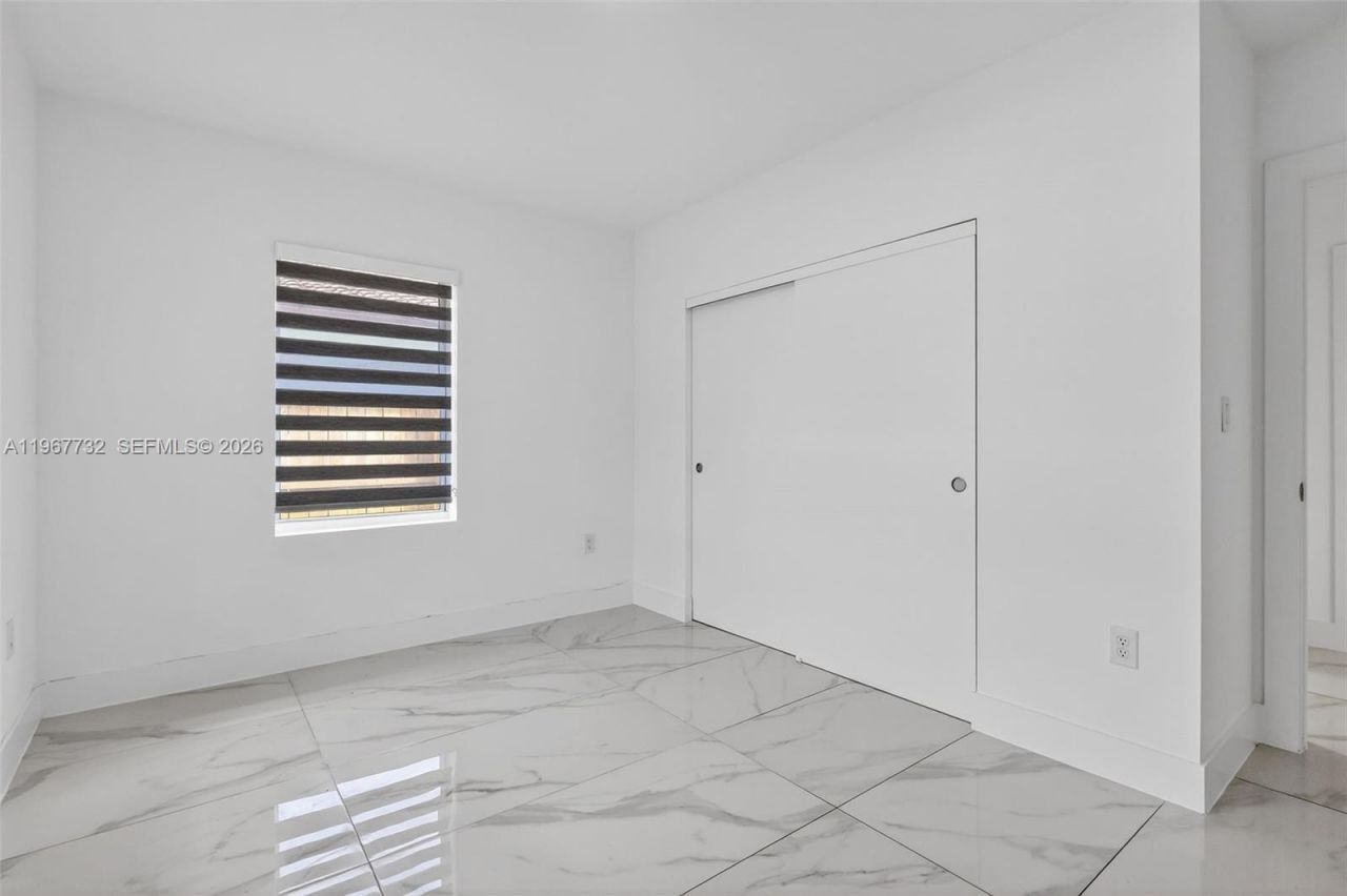 574 NW 98th St, Miami, FL 33150 Photo