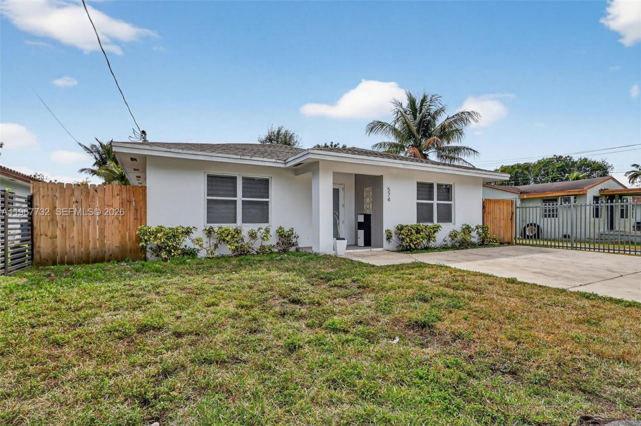 574 NW 98th St, Miami, FL 33150 Photo