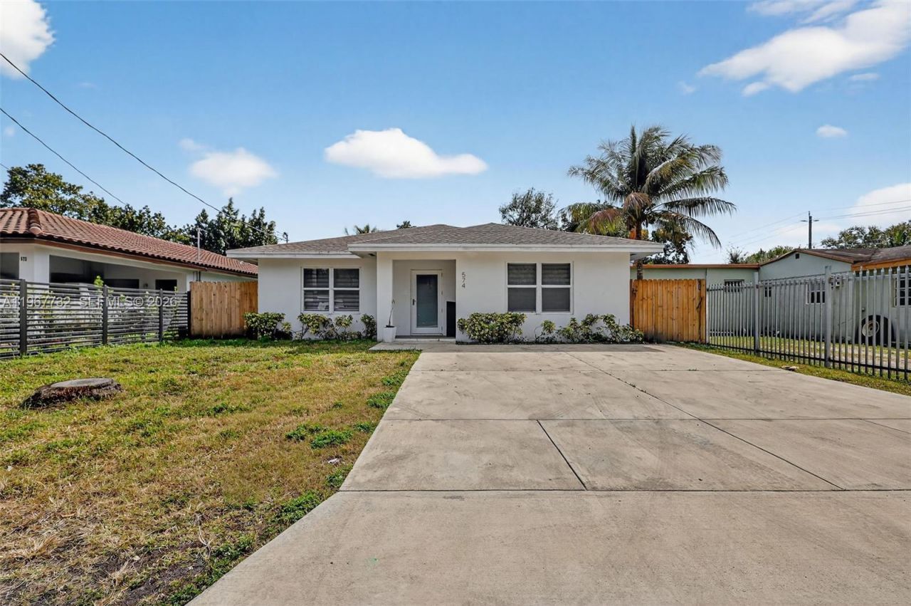 574 NW 98th St, Miami, FL 33150 Photo
