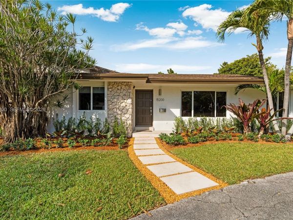 15200 SW 77th Ct , Palmetto Bay, FL 33157