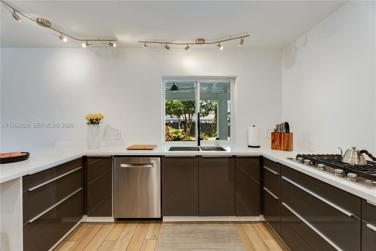 15200 SW 77th Ct , Palmetto Bay, FL 33157 Photo