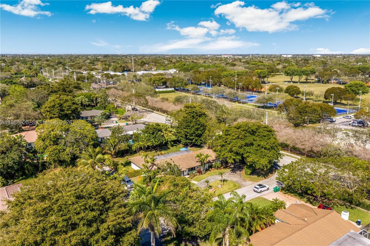 15200 SW 77th Ct , Palmetto Bay, FL 33157 Photo