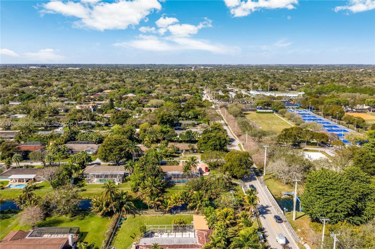 15200 SW 77th Ct , Palmetto Bay, FL 33157 Photo