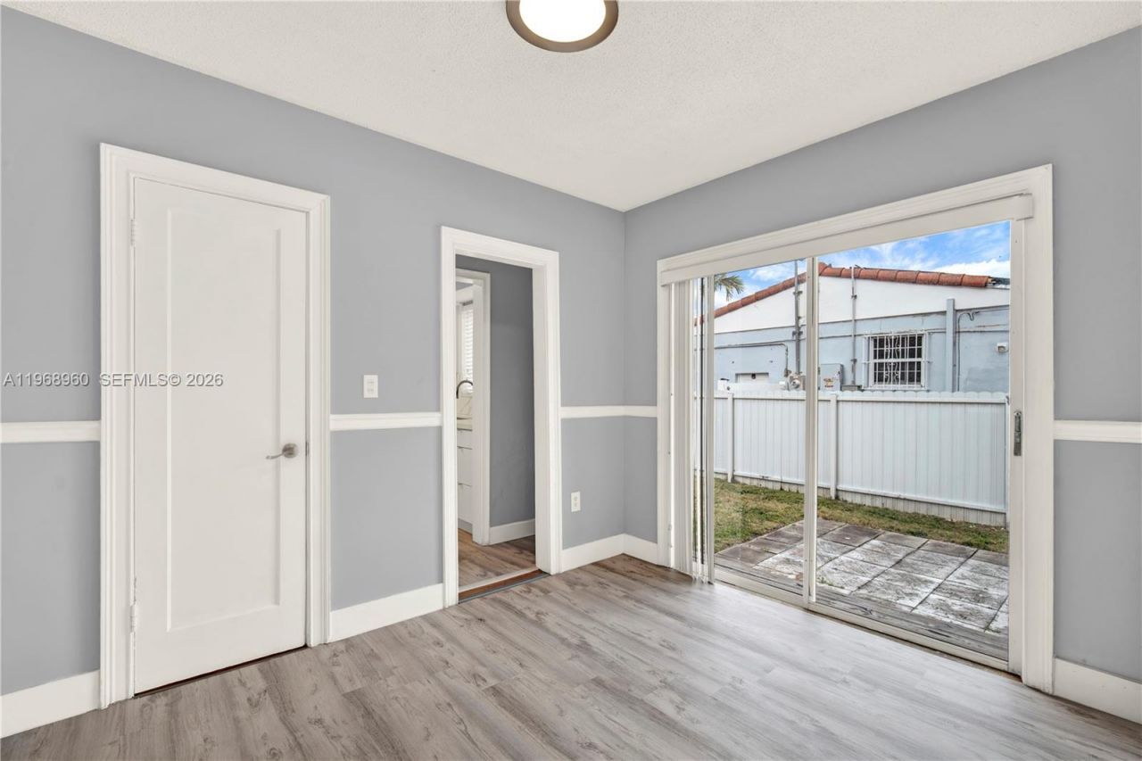 2001 SW 37th Ave, Miami, FL 33145 Photo