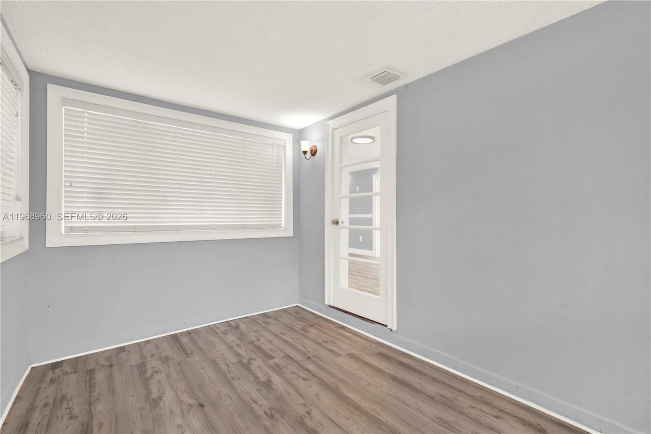 2001 SW 37th Ave, Miami, FL 33145 Photo