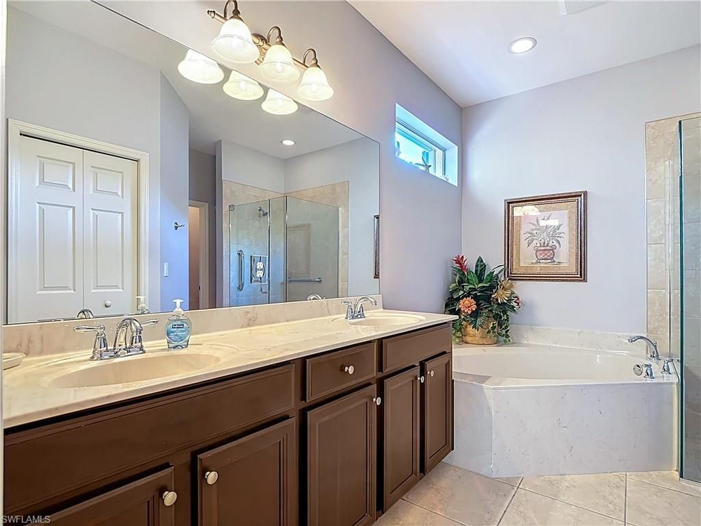 20763 Athenian Ln, North Fort Myers, FL 33917 Photo