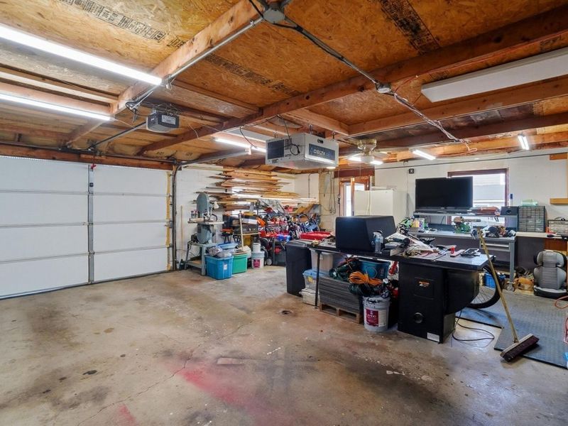 135 N Main Street, Mechanicsburg, OH 43044 Photo 44