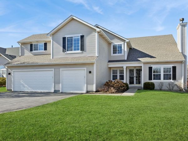 1480 Tudor Drive, Mundelein, IL 60060