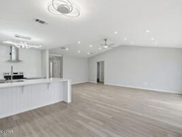 1434 Santa Anita Drive, Lynn Haven, FL 32444