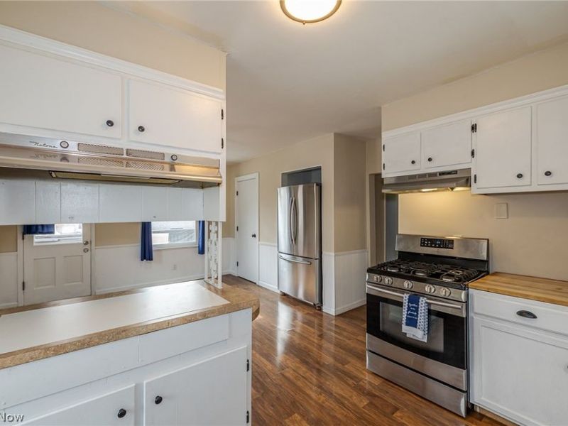 1845 Seattle Street, Cuyahoga Falls, OH 44221 Photo 17