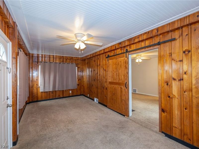 1845 Seattle Street, Cuyahoga Falls, OH 44221 Photo 4