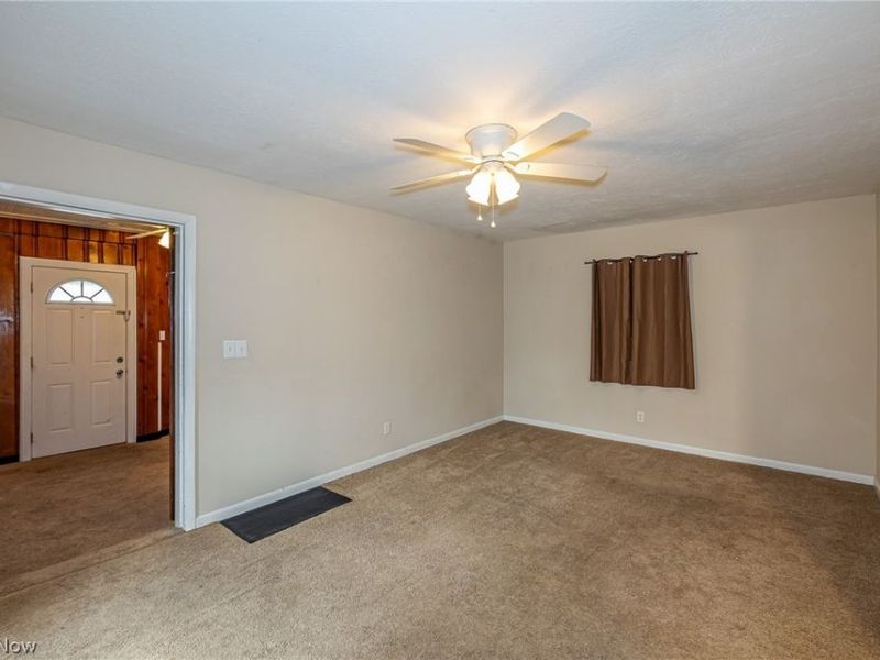 1845 Seattle Street, Cuyahoga Falls, OH 44221 Photo 6