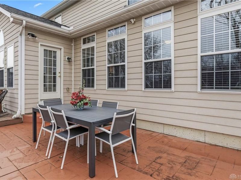 2432 Forest Oaks Drive, Beavercreek, OH 45431 Photo 10