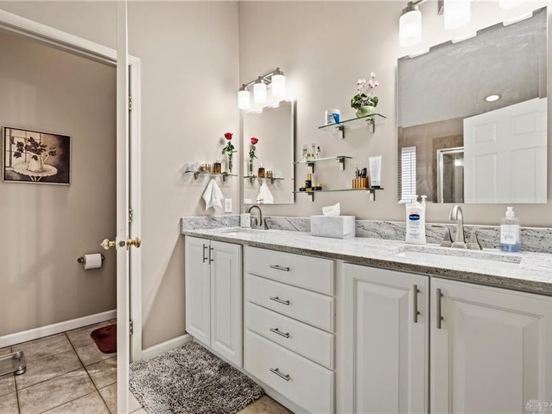 2432 Forest Oaks Drive, Beavercreek, OH 45431 Photo 40