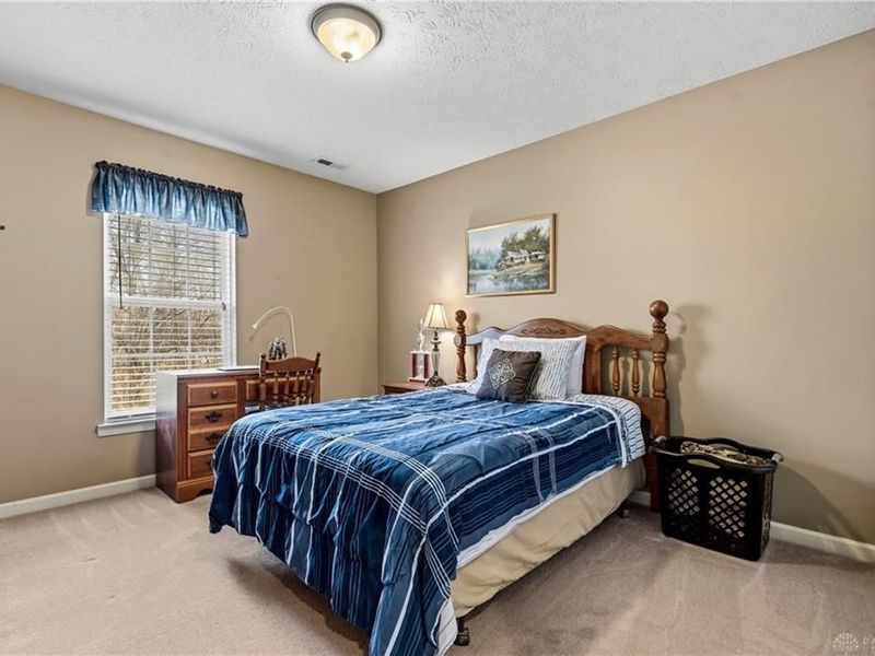 2432 Forest Oaks Drive, Beavercreek, OH 45431 Photo 43