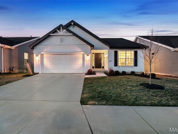 406 Honor Hill Drive, Foristell, MO 63348