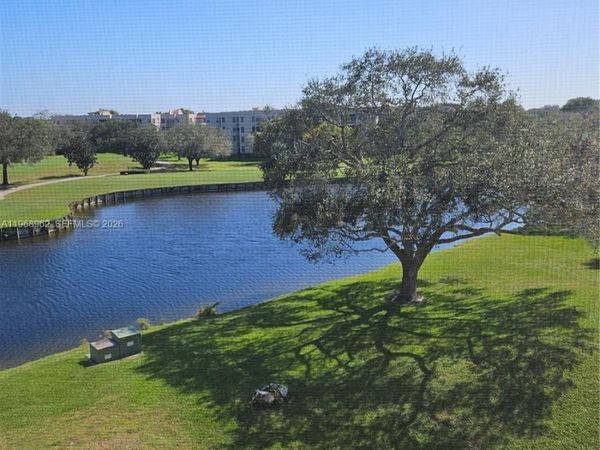9441 Live Oak Pl, Unit 407, Davie, FL 33324