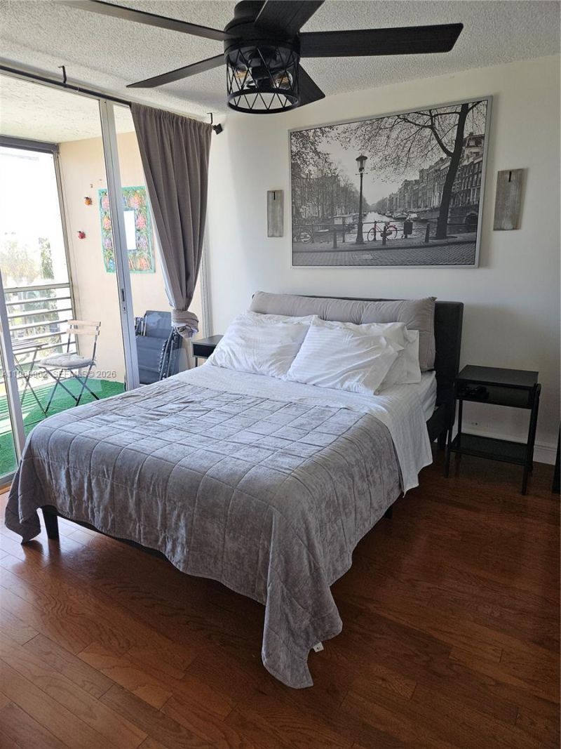 9441 Live Oak Pl , Unit 407, Davie, FL 33324 Photo