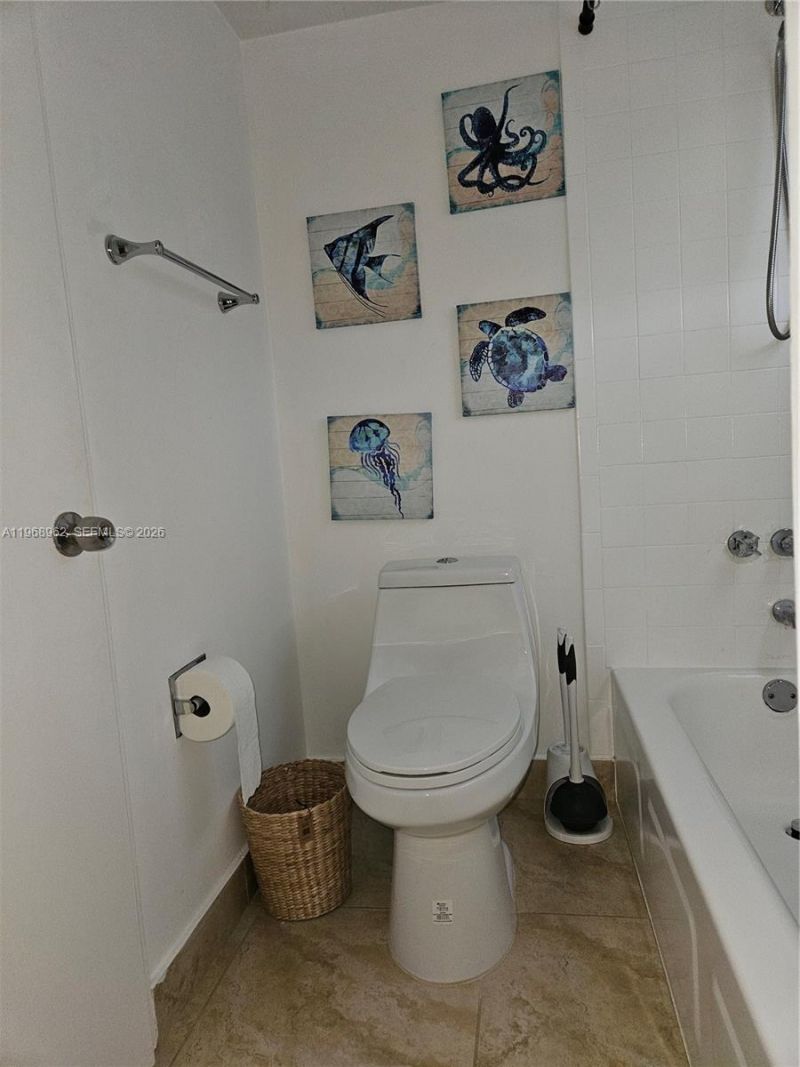 9441 Live Oak Pl , Unit 407, Davie, FL 33324 Photo