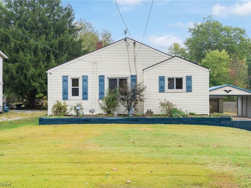 1649 Betz Road, Akron, OH 44306 Photo 2