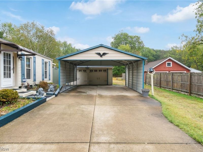 1649 Betz Road, Akron, OH 44306 Photo 4