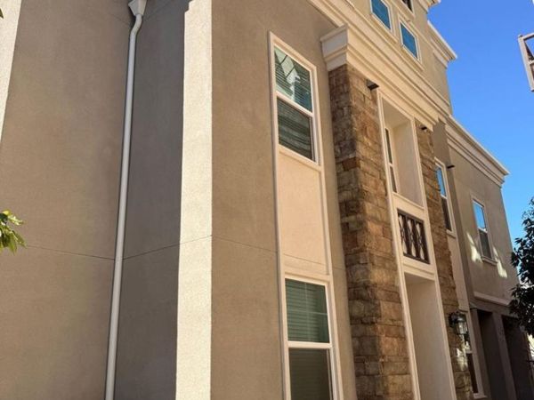 711 Winchester Drive, Oxnard, CA 93036