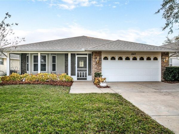 1547 LAKE VILLA DRIVE, TAVARES, FL 32778
