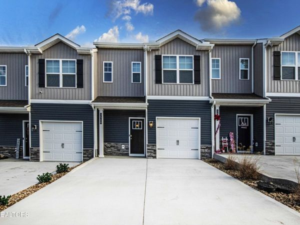 3568 Bisham Wood Lane, Powell, TN 37849