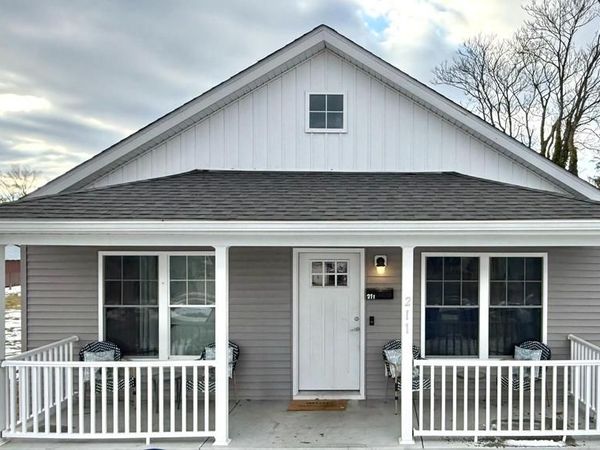 211 RAILROAD AVENUE, HARRINGTON, DE 19952