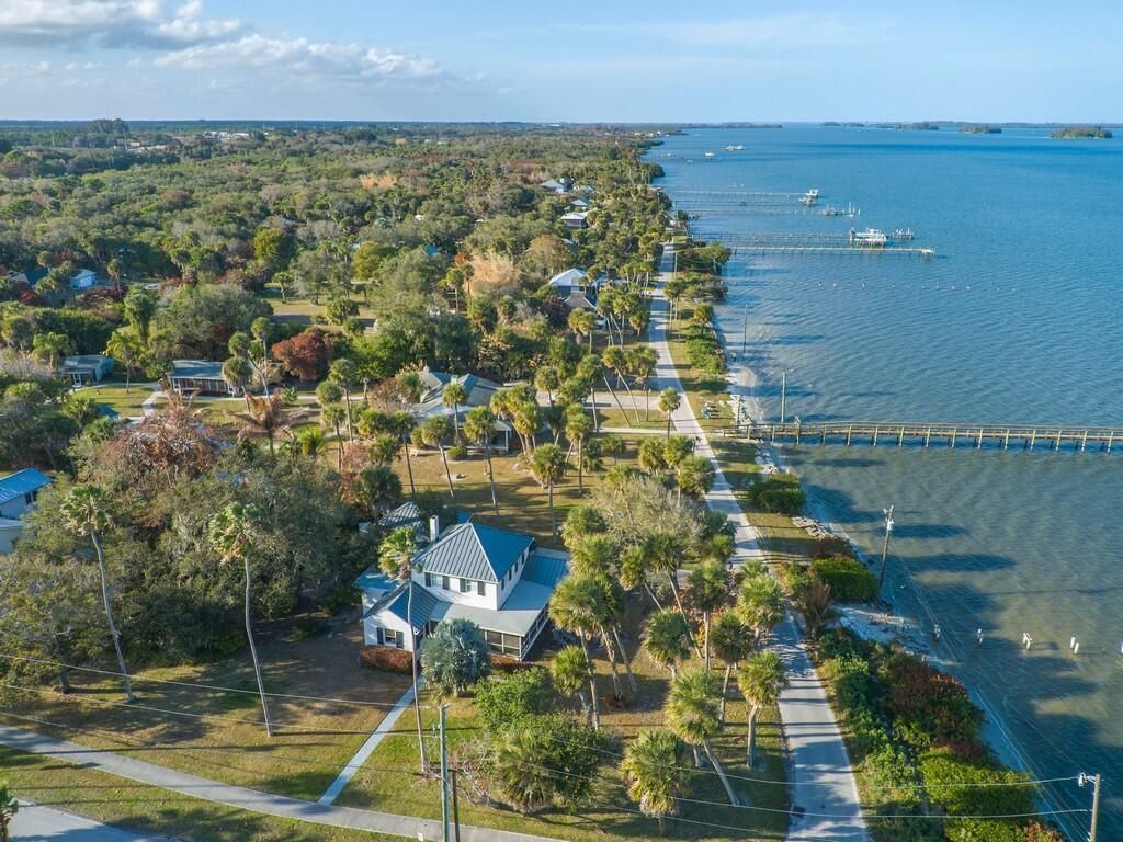 3001 N N Indian River Drive Drive, Fort Pierce, FL 34946 Photo