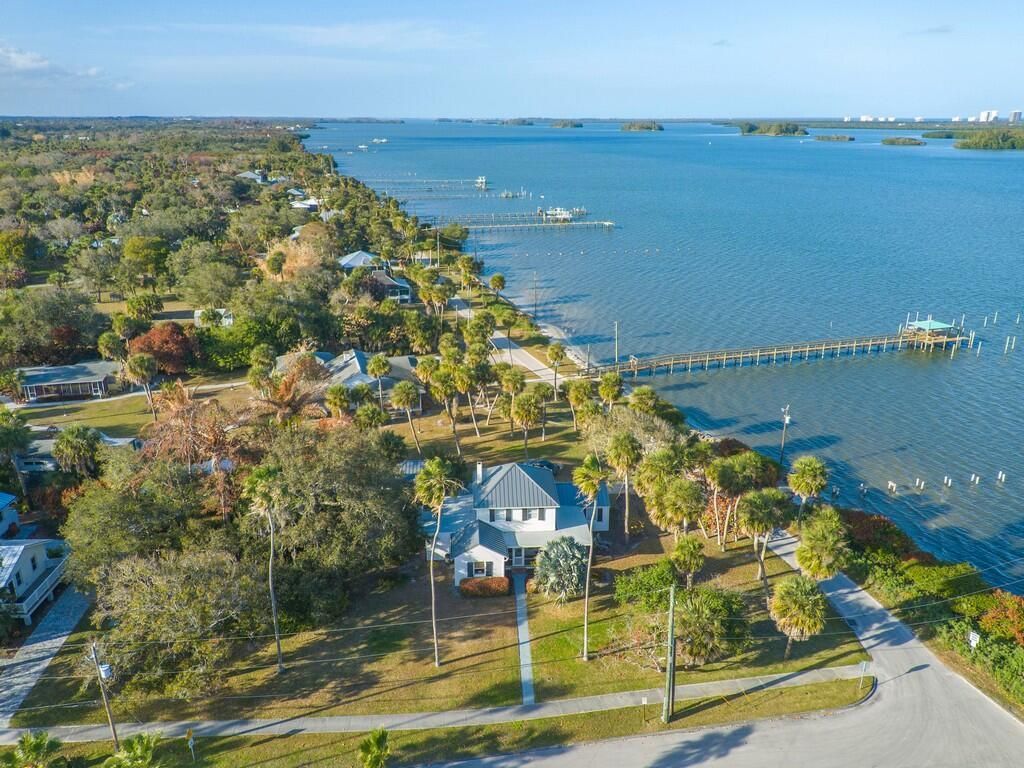 3001 N N Indian River Drive Drive, Fort Pierce, FL 34946 Photo