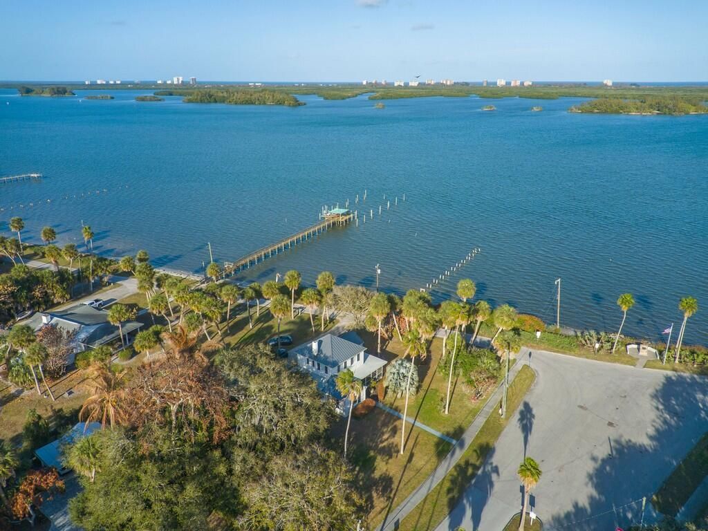 3001 N N Indian River Drive Drive, Fort Pierce, FL 34946 Photo