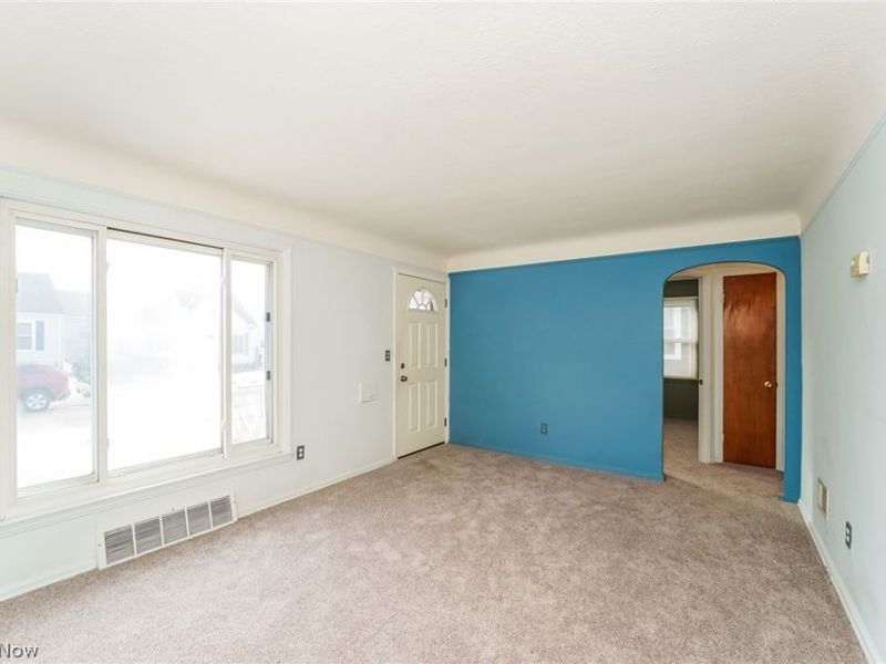 4648 W 146th Street, Cleveland, OH 44135 Photo 2