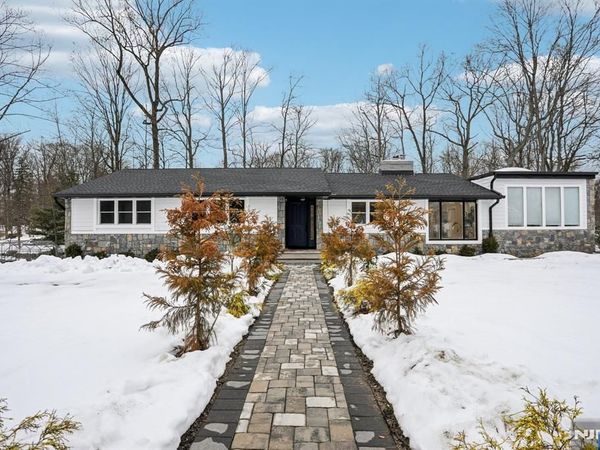 56 Pinehill Drive, Upper Saddle River, NJ 07458