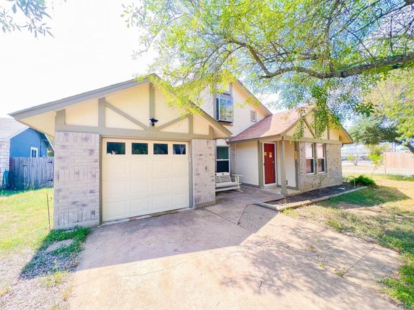 1301 Pitcairn DR, Pflugerville, TX 78660