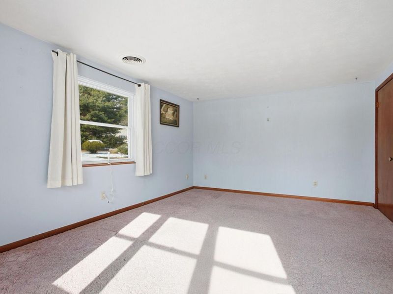 5210 Kerns Road, Springfield, OH 45502 Photo 11